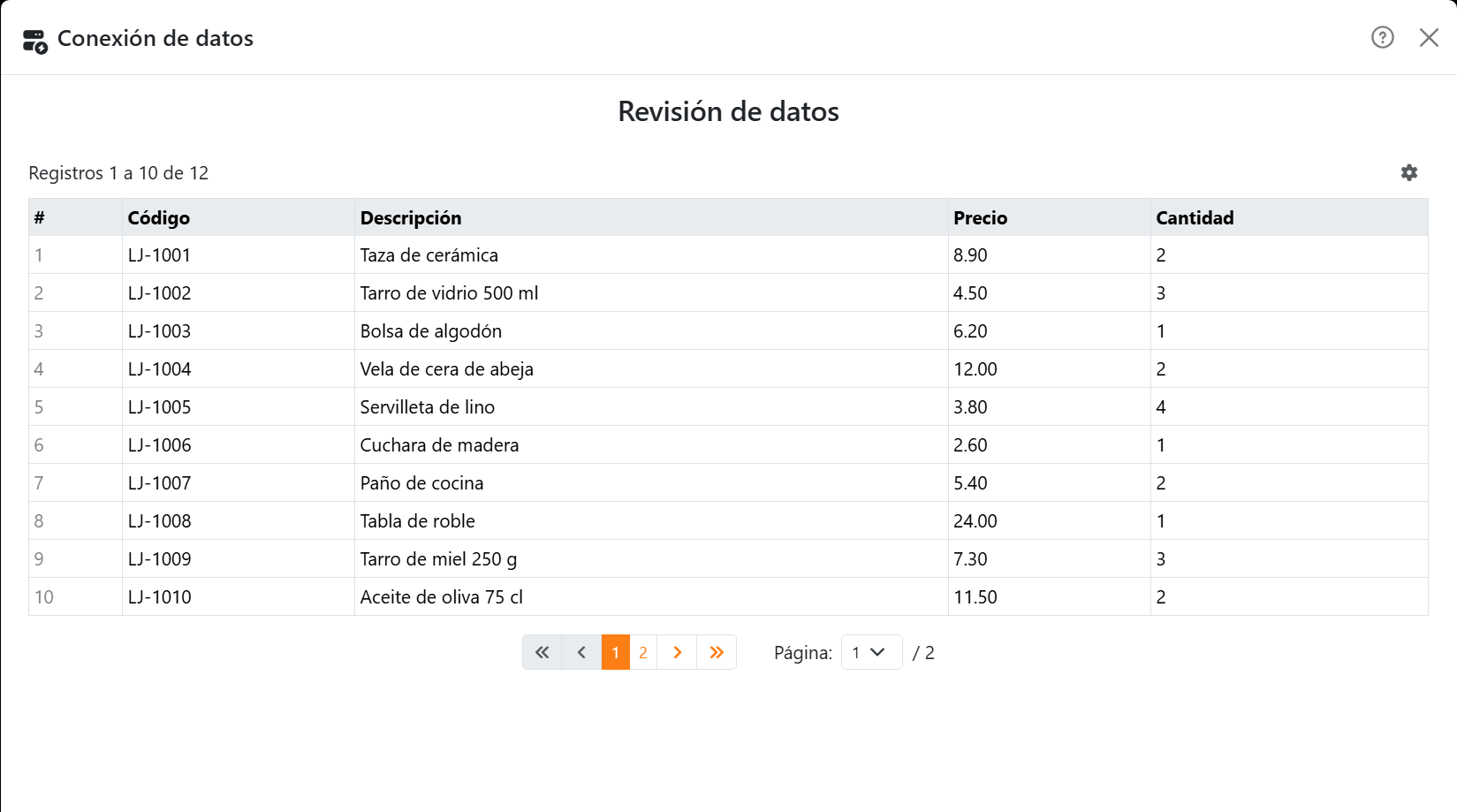 El paso Revisión de datos: una tabla con una
columna # y los campos Código, Descripción, Precio y Cantidad, los primeros registros de una lista de productos, la
línea Registros 1 a 10 de 12 y los botones de las páginas.