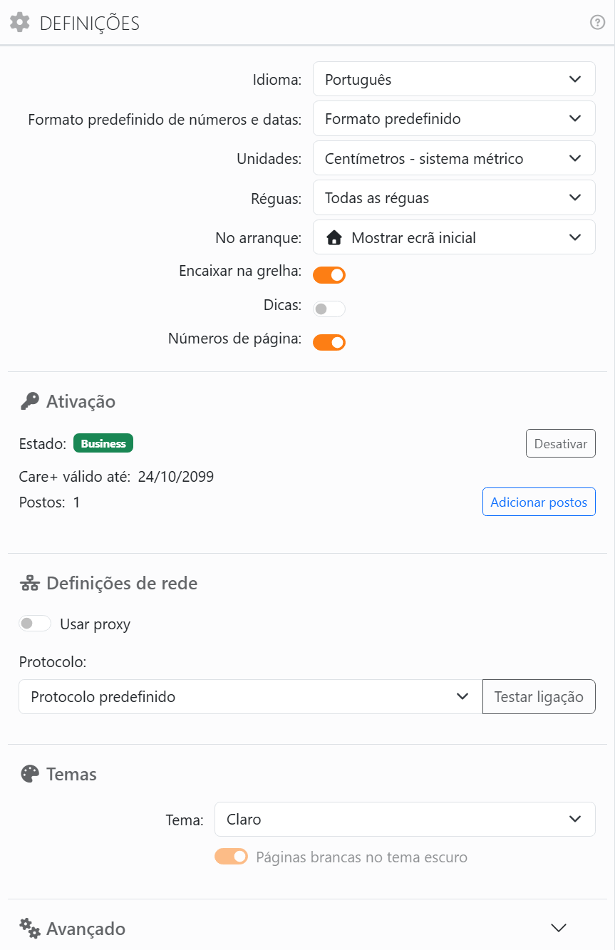 O painel Definições: Idioma Português, Formato predefinido de números e datas Formato predefinido, Unidades, Réguas, No arranque Mostrar ecrã inicial, os interruptores
Encaixar na grelha, Dicas e Números de página, depois as secções Ativação, Definições de rede, Temas e, fechada,
Avançado.